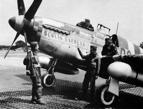 North American P-51 Mustang en quelques mots . 2681075625_ff5afffcda